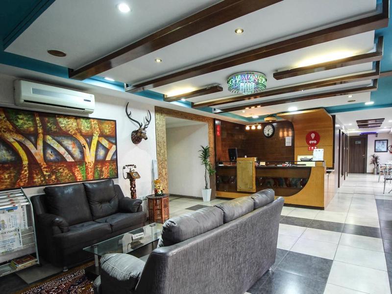 Oyo 4161 Hotel Shailly Inn Ahmedabad Ngoại thất bức ảnh