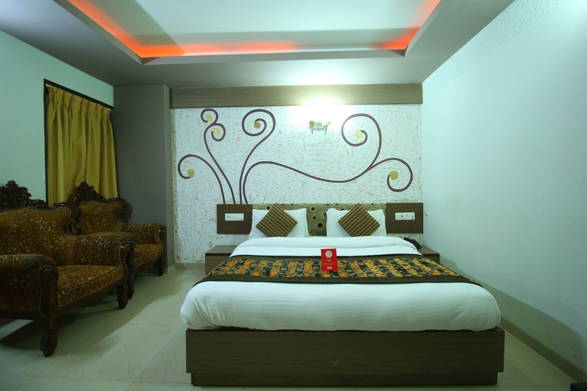 Oyo 4161 Hotel Shailly Inn Ahmedabad Ngoại thất bức ảnh